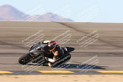 media/Oct-06-2024-Race Pace (Sun) [[d7d39ec7ad]]/5-Bowl Pans (830am)/